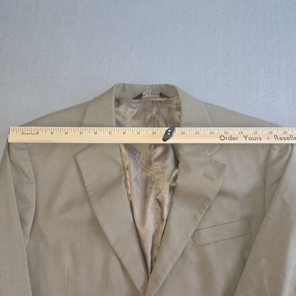 Jos. A. Bank Blazer Mens 40R Tan Two Button Notch Lapel Solid Sport Coat